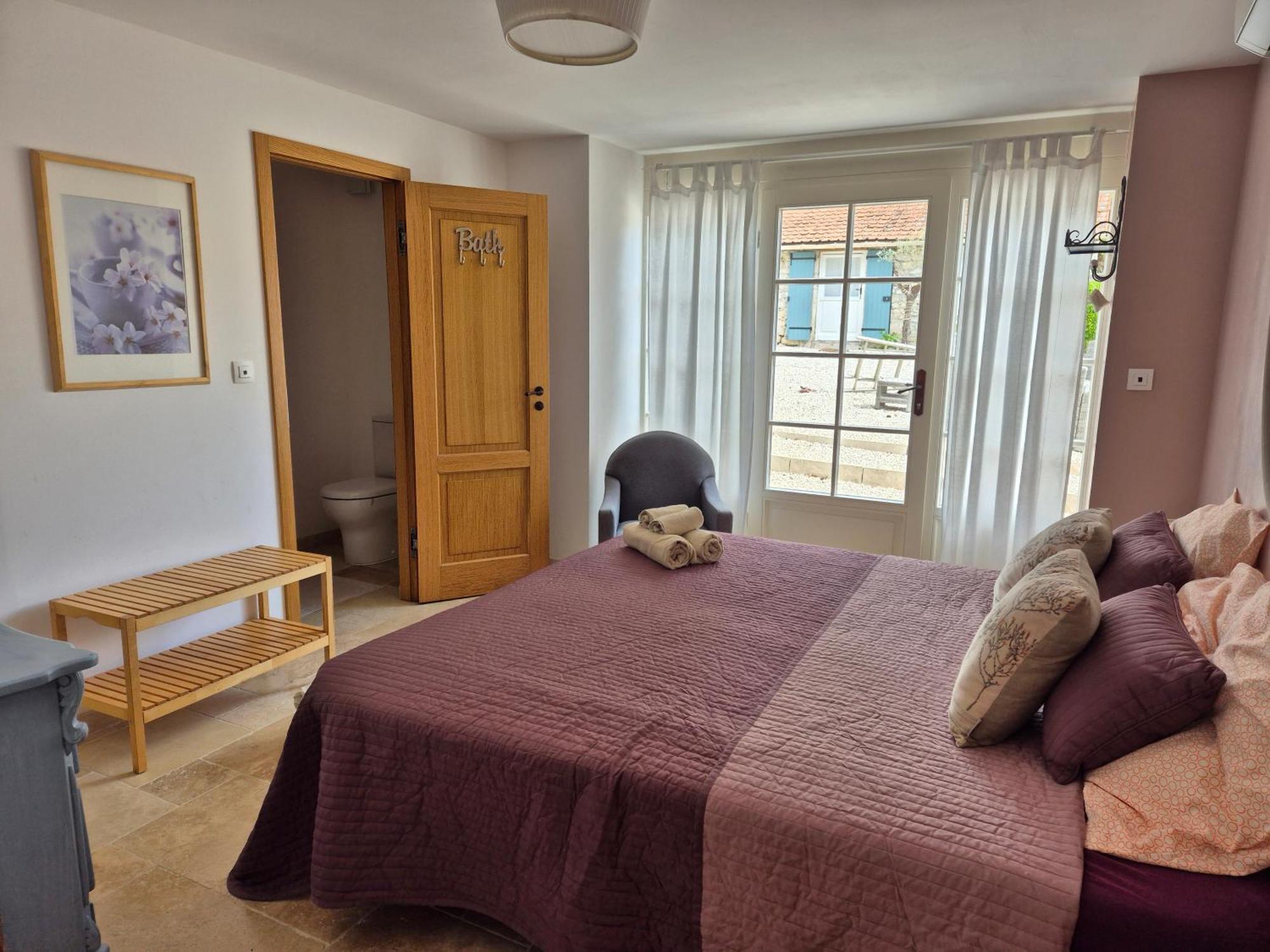 La Nouvelle Vie En Quercy Bed and Breakfast Montaigu-de-Quercy Exteriör bild